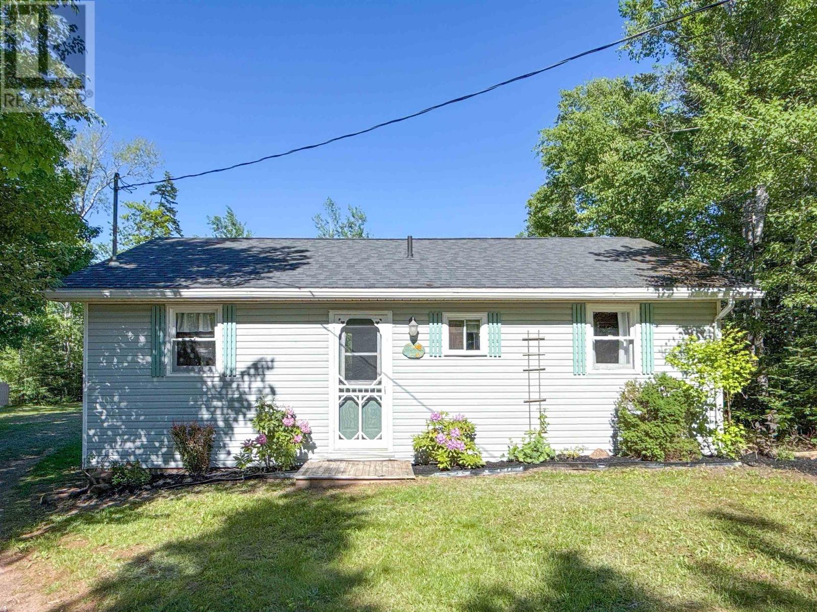 196 Burdett Lane - 19