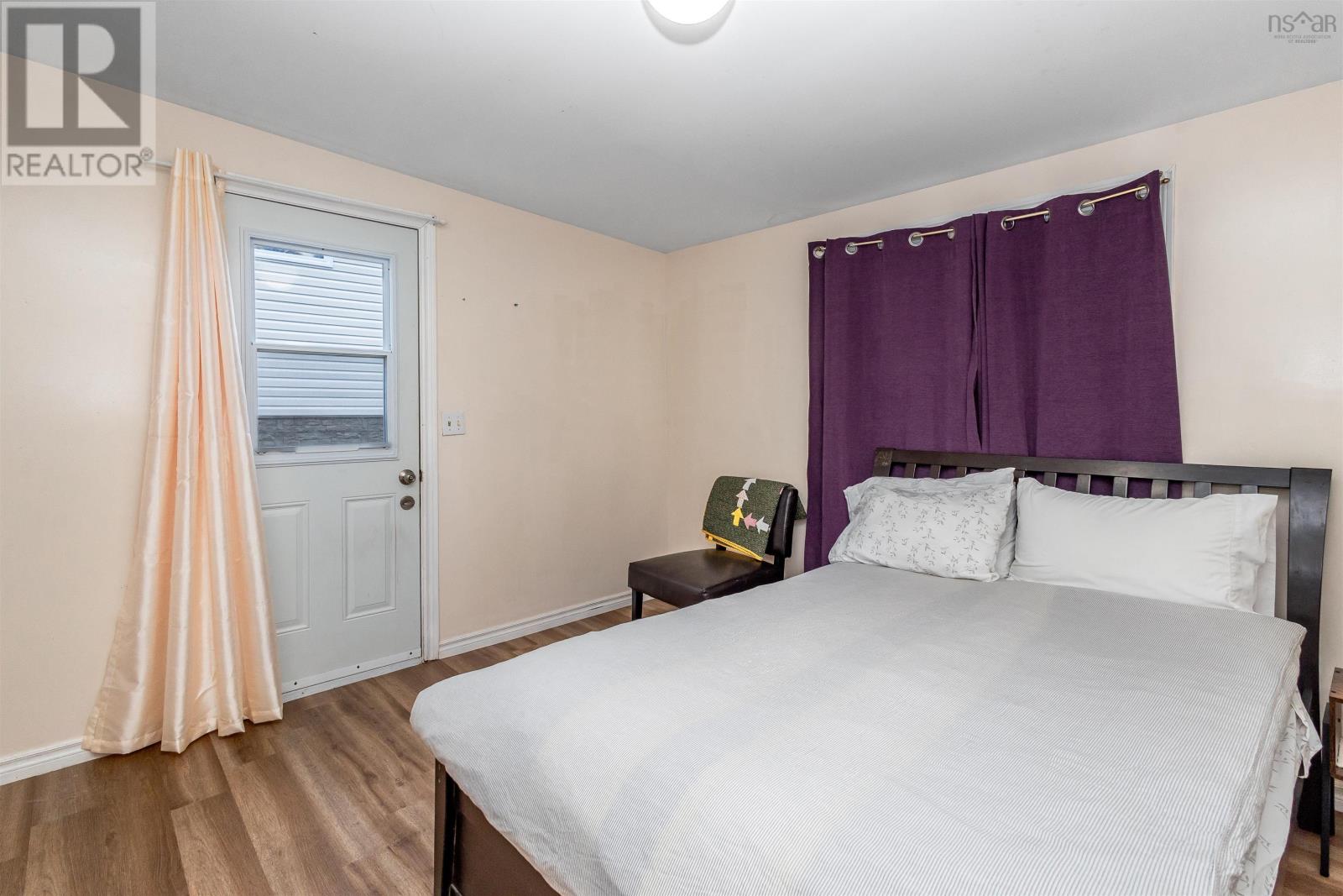 14 Catherine Street - 9