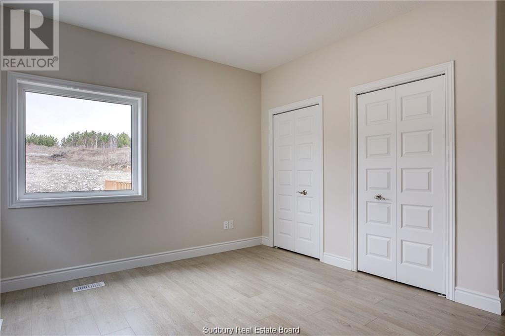 1509 Montrose - 16