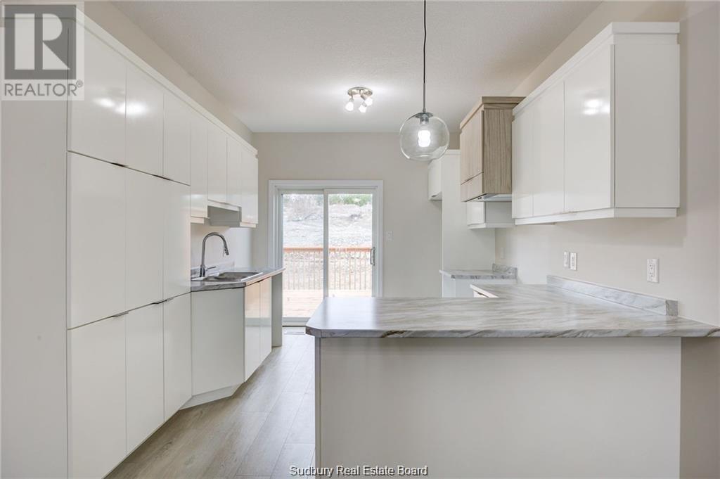 1509 Montrose - 6