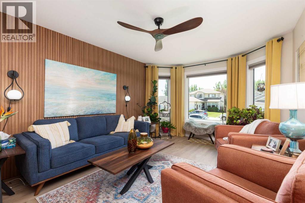 Beautiful main floor living