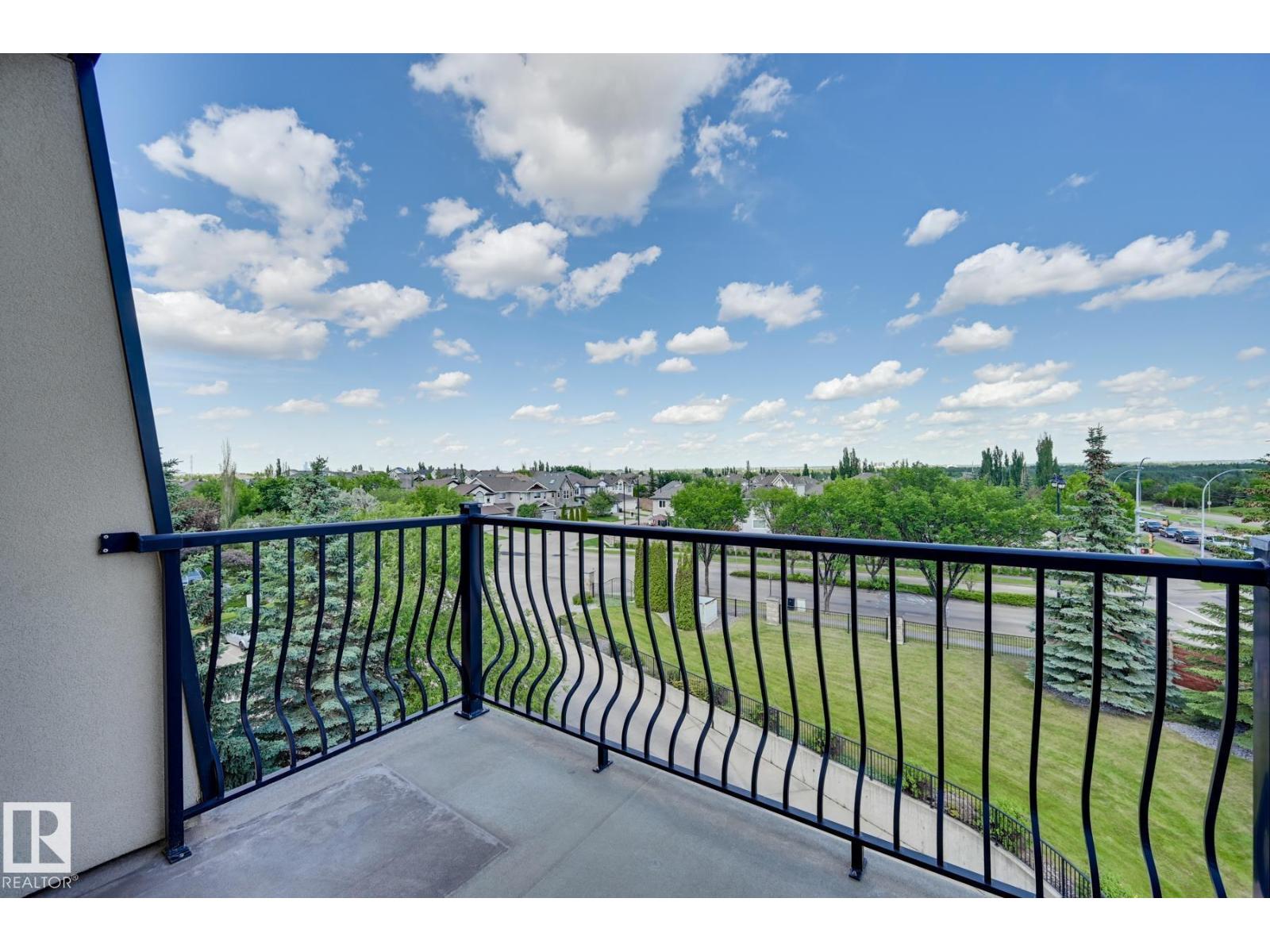 #416 1406 HODGSON WY NW - 33