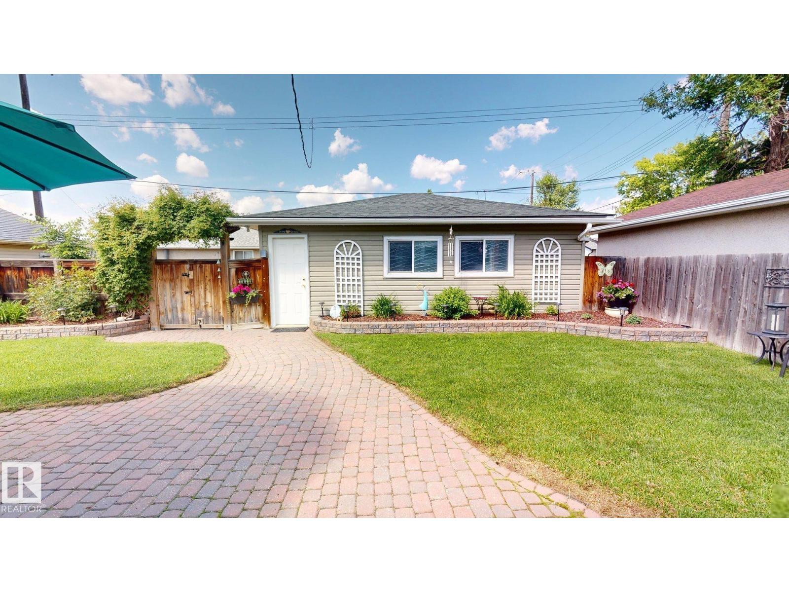 5304 95 AV NW NW — photo 28