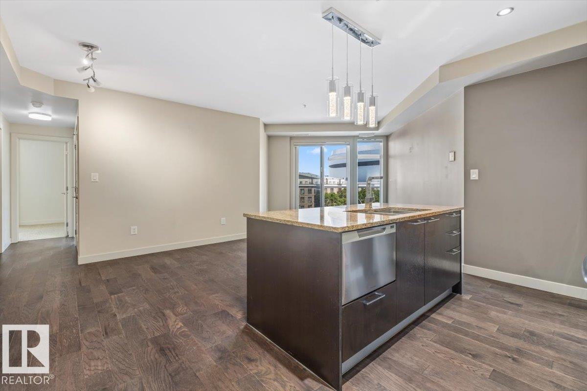 #406 10388 105 ST NW - 2