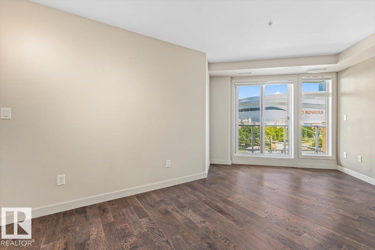 #406 10388 105 ST NW - 8
