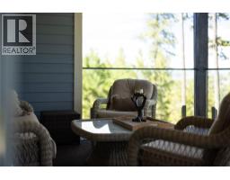 579 Longspoon Court, Vernon, BC V1H2K2 Photo 38