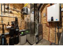 579 Longspoon Court, Vernon, BC V1H2K2 Photo 23