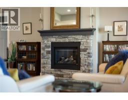 579 Longspoon Court, Vernon, BC V1H2K2 Photo 30