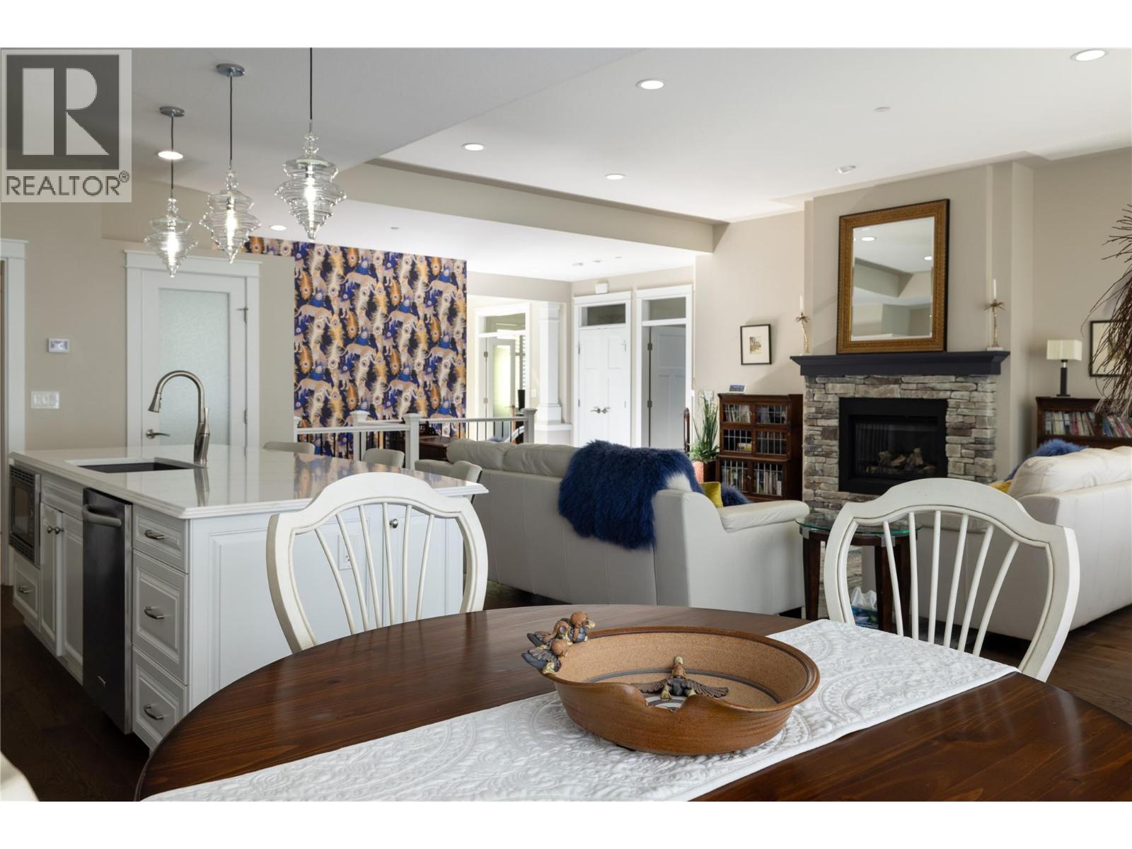 579 Longspoon Court - 5