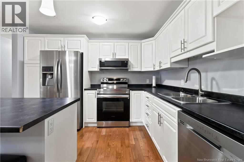 #101 65 Brayson Boulevard - 22