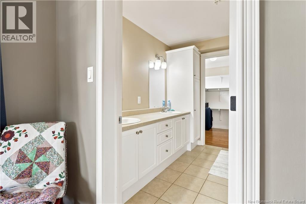 #101 65 Brayson Boulevard - 28