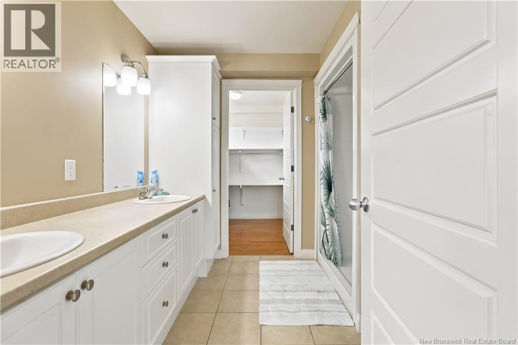 #101 65 Brayson Boulevard - 30