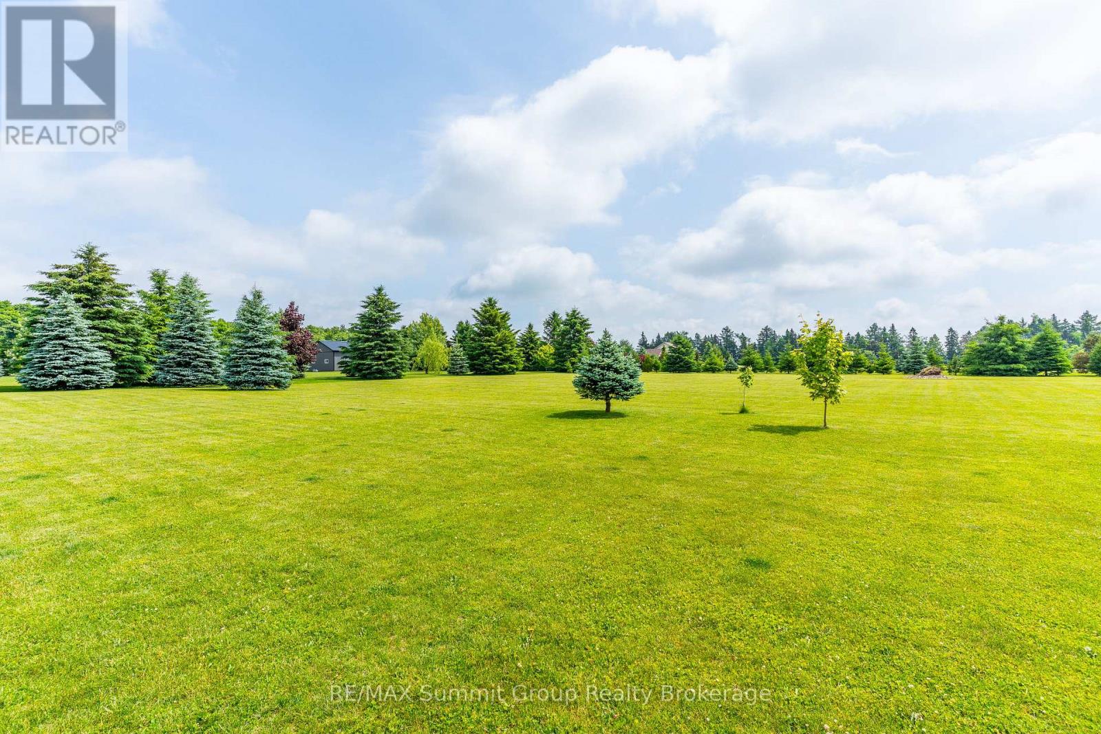 15 MOUNT HAVEN CRESCENT - 45