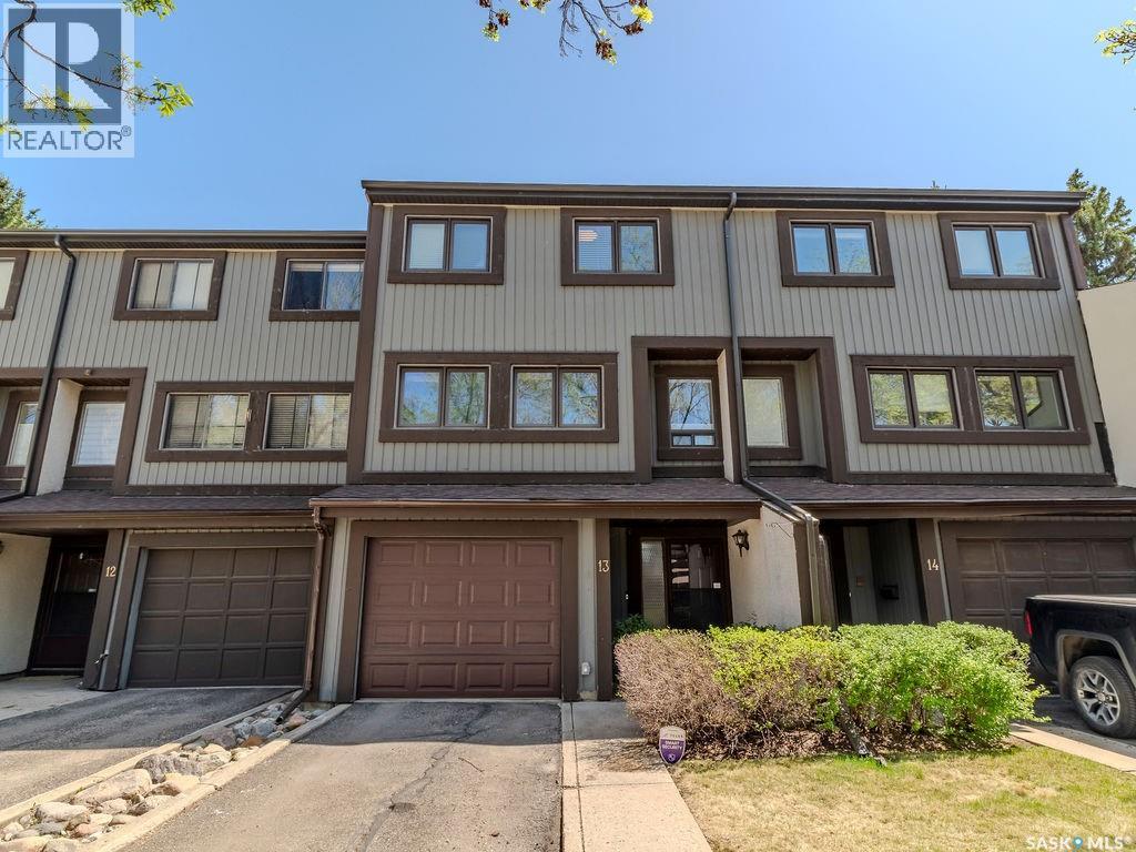 #13 455 Pinehouse DRIVE - 1