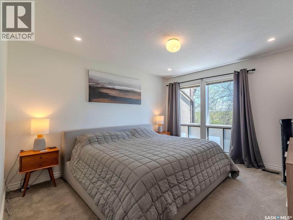 #13 455 Pinehouse DRIVE - 19