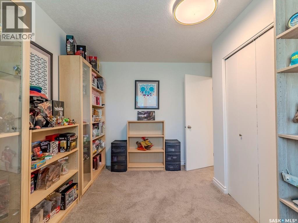 #13 455 Pinehouse DRIVE - 24