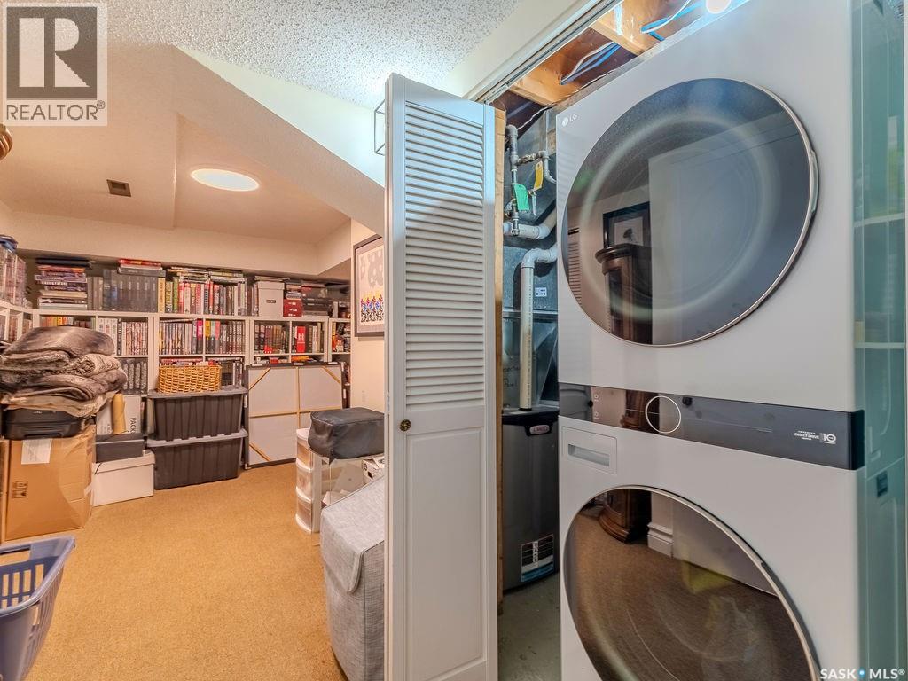 #13 455 Pinehouse DRIVE - 25