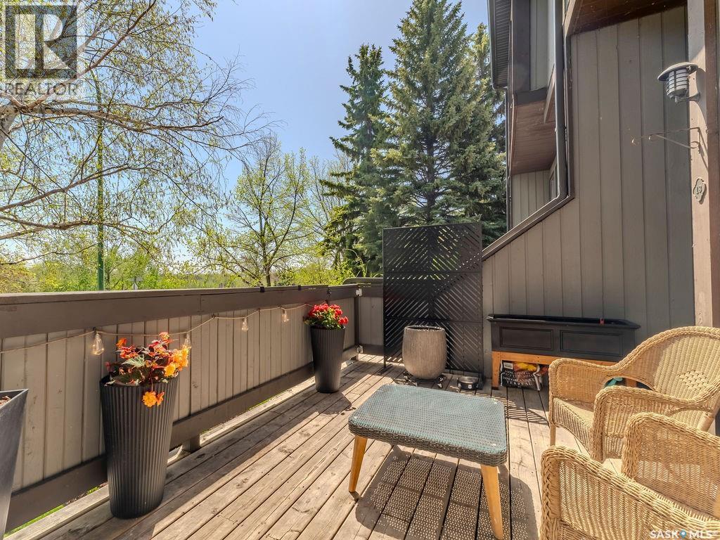 #13 455 Pinehouse DRIVE - 32
