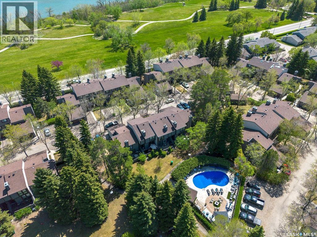 #13 455 Pinehouse DRIVE - 34