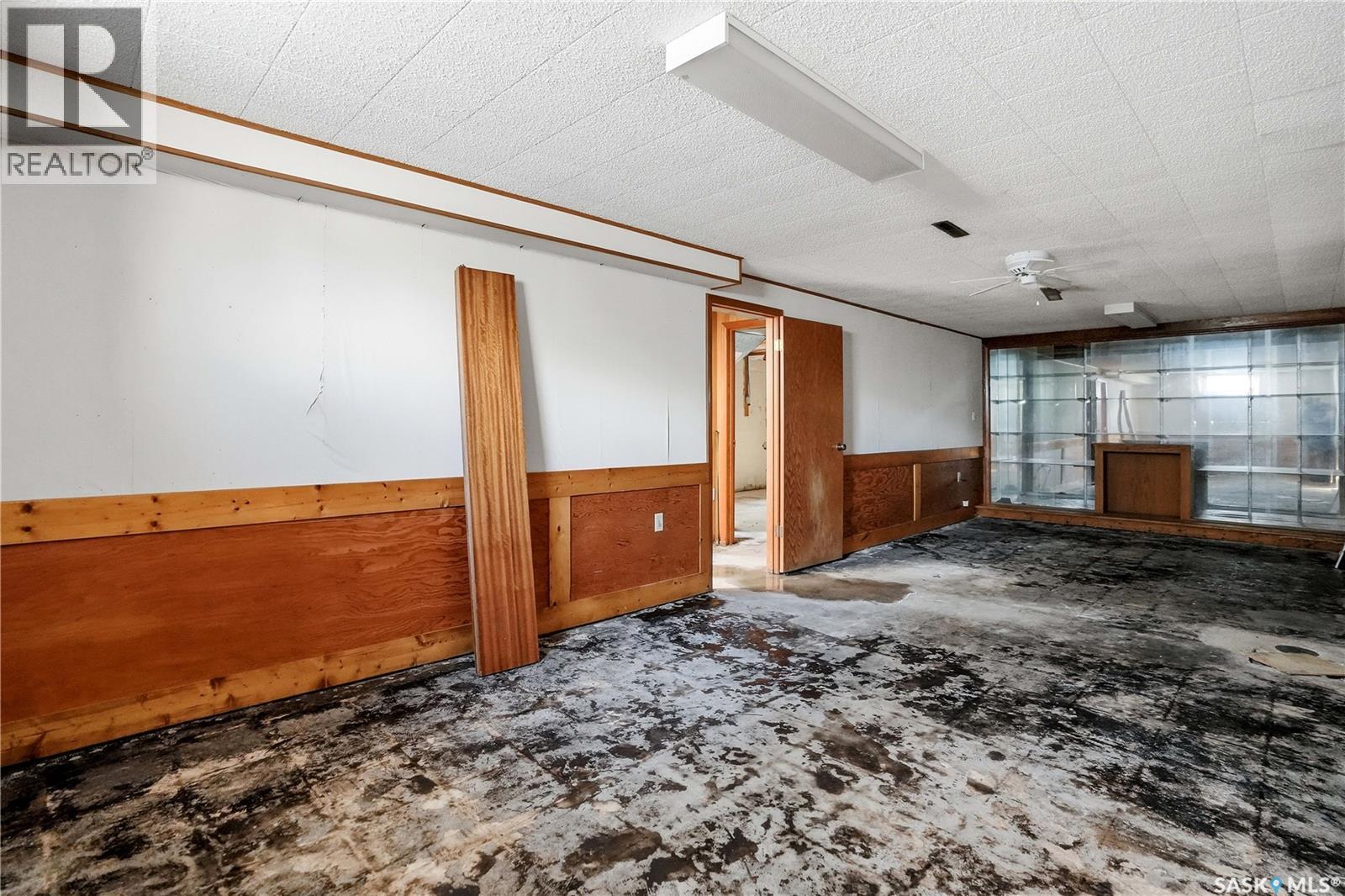 635 Gardiner STREET - 21