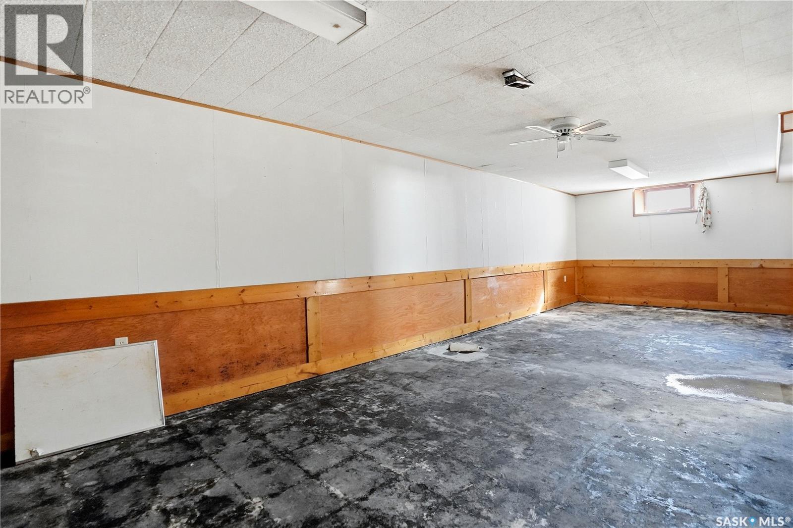 635 Gardiner STREET - 23
