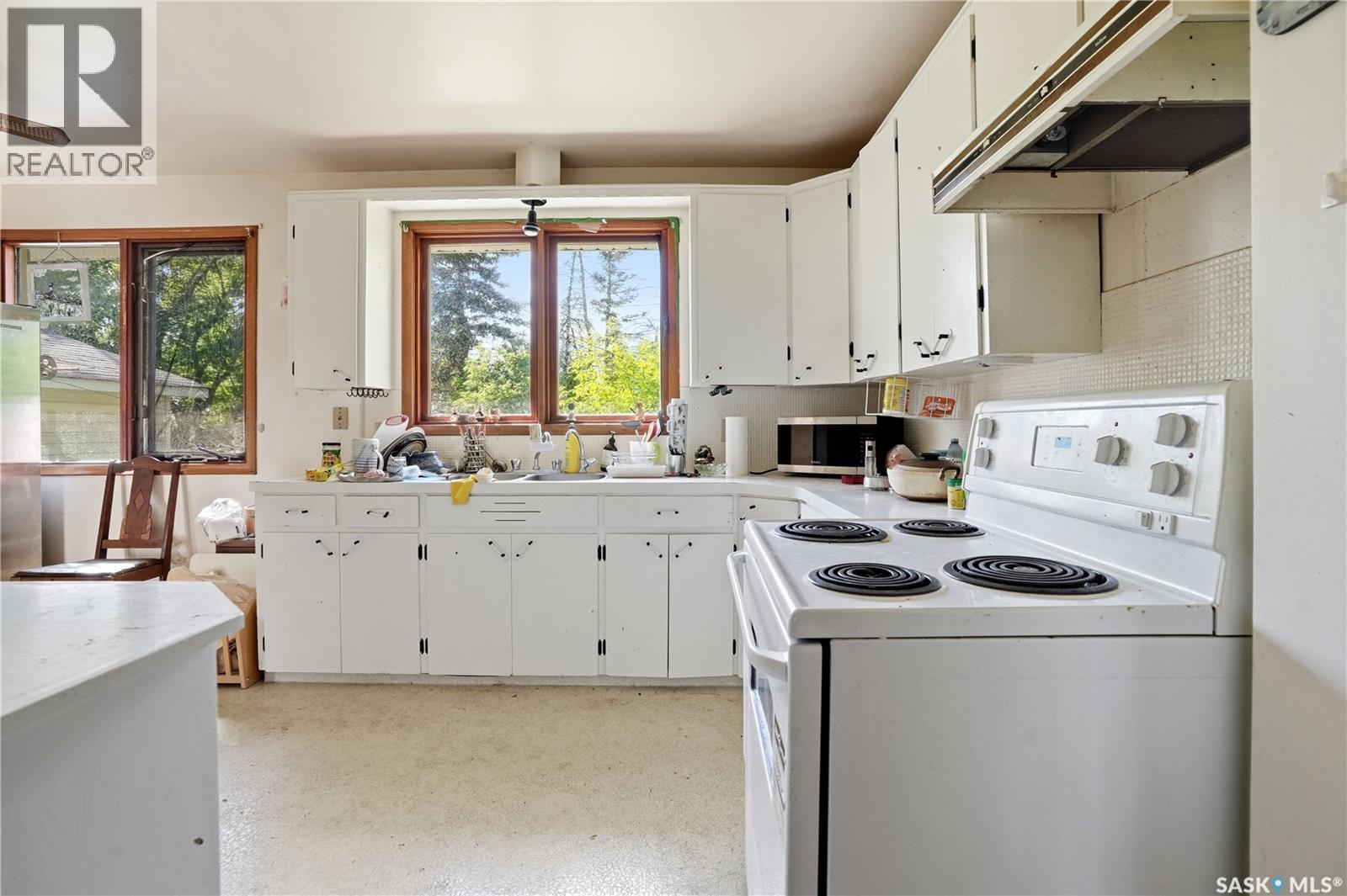 635 Gardiner STREET - 9