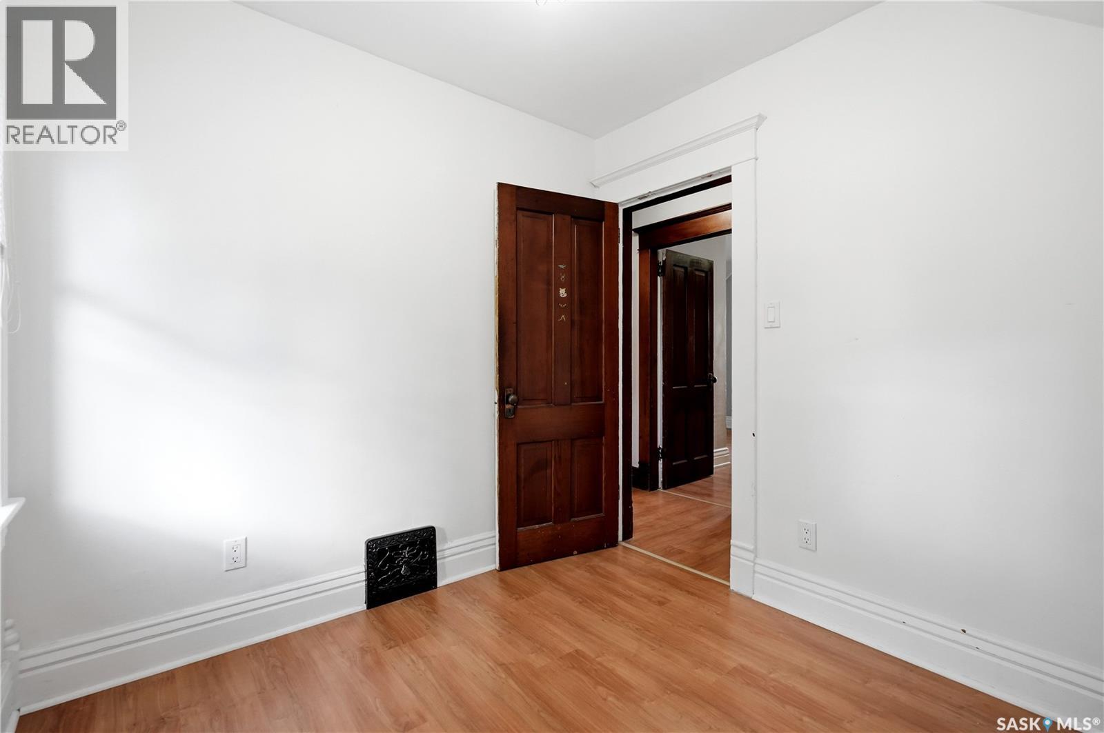 447 Duffield STREET W - 22