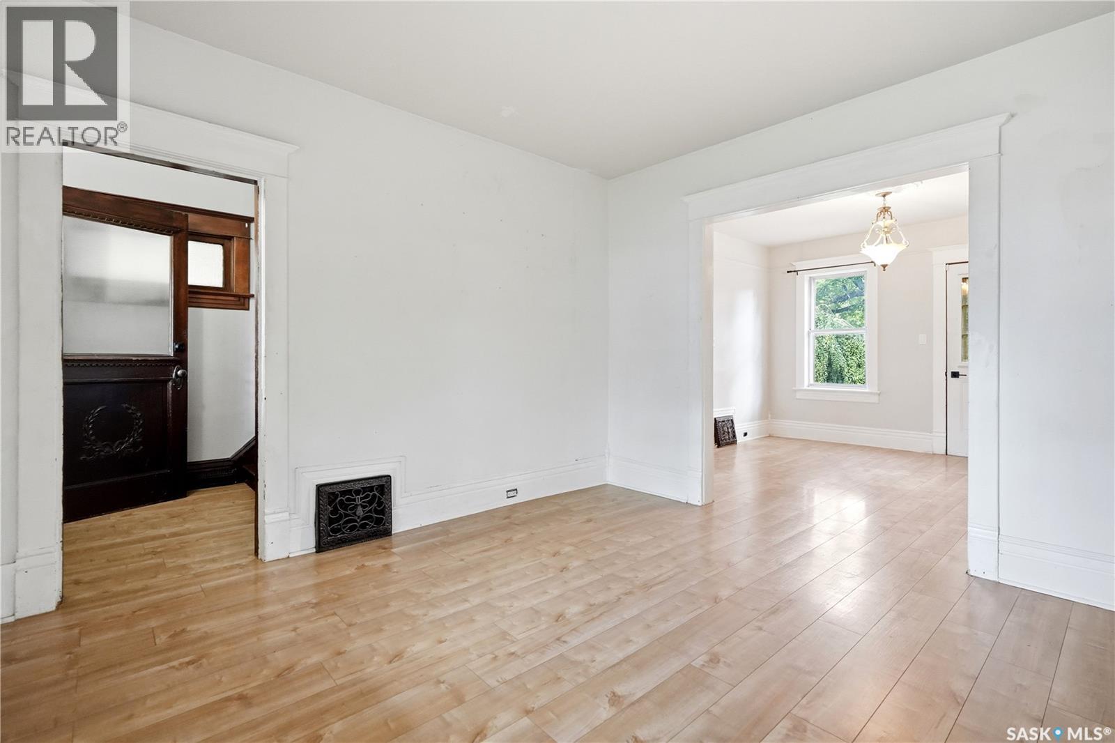 447 Duffield STREET W - 7