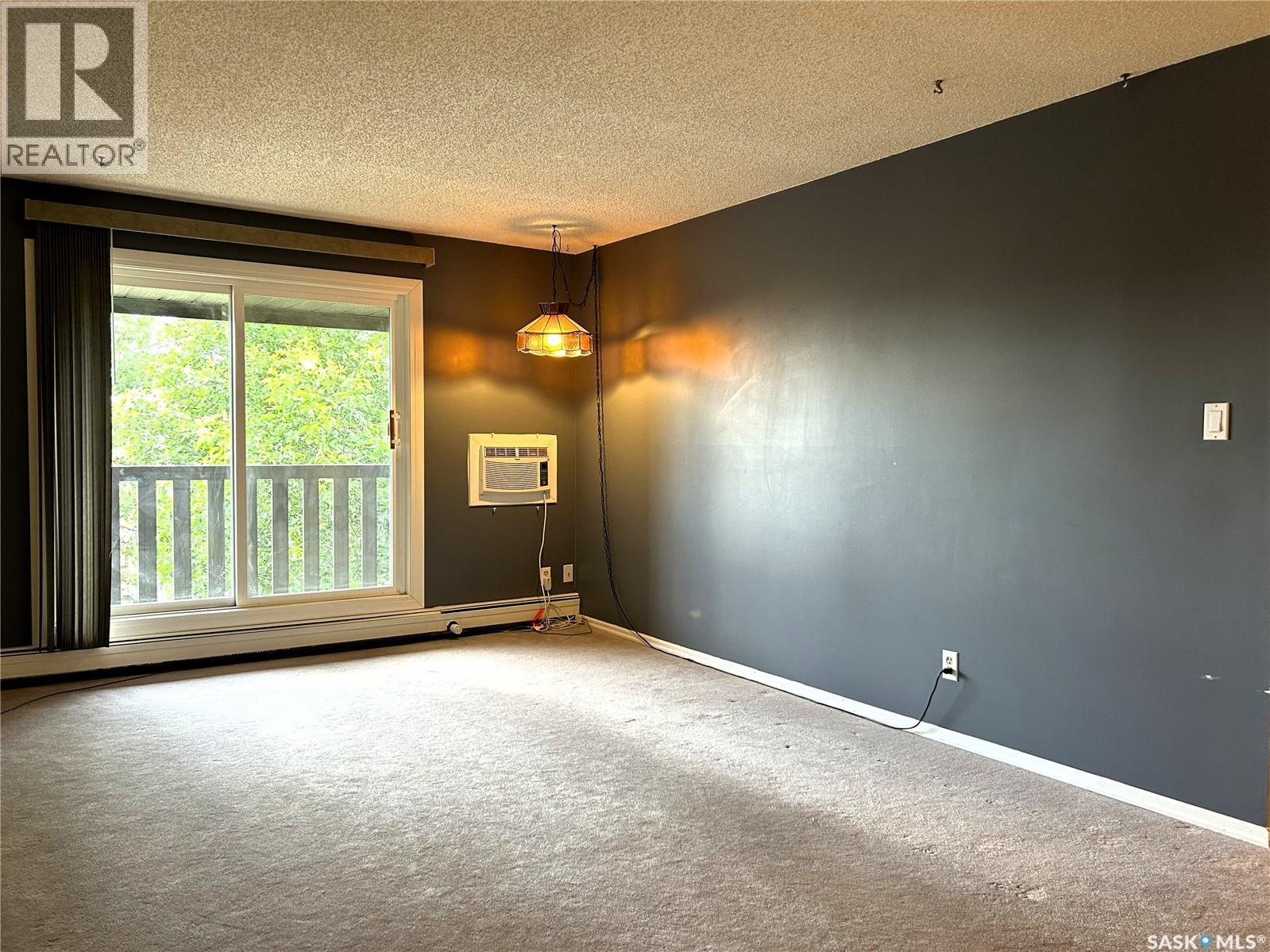310 403 Tait COURT — photo 10