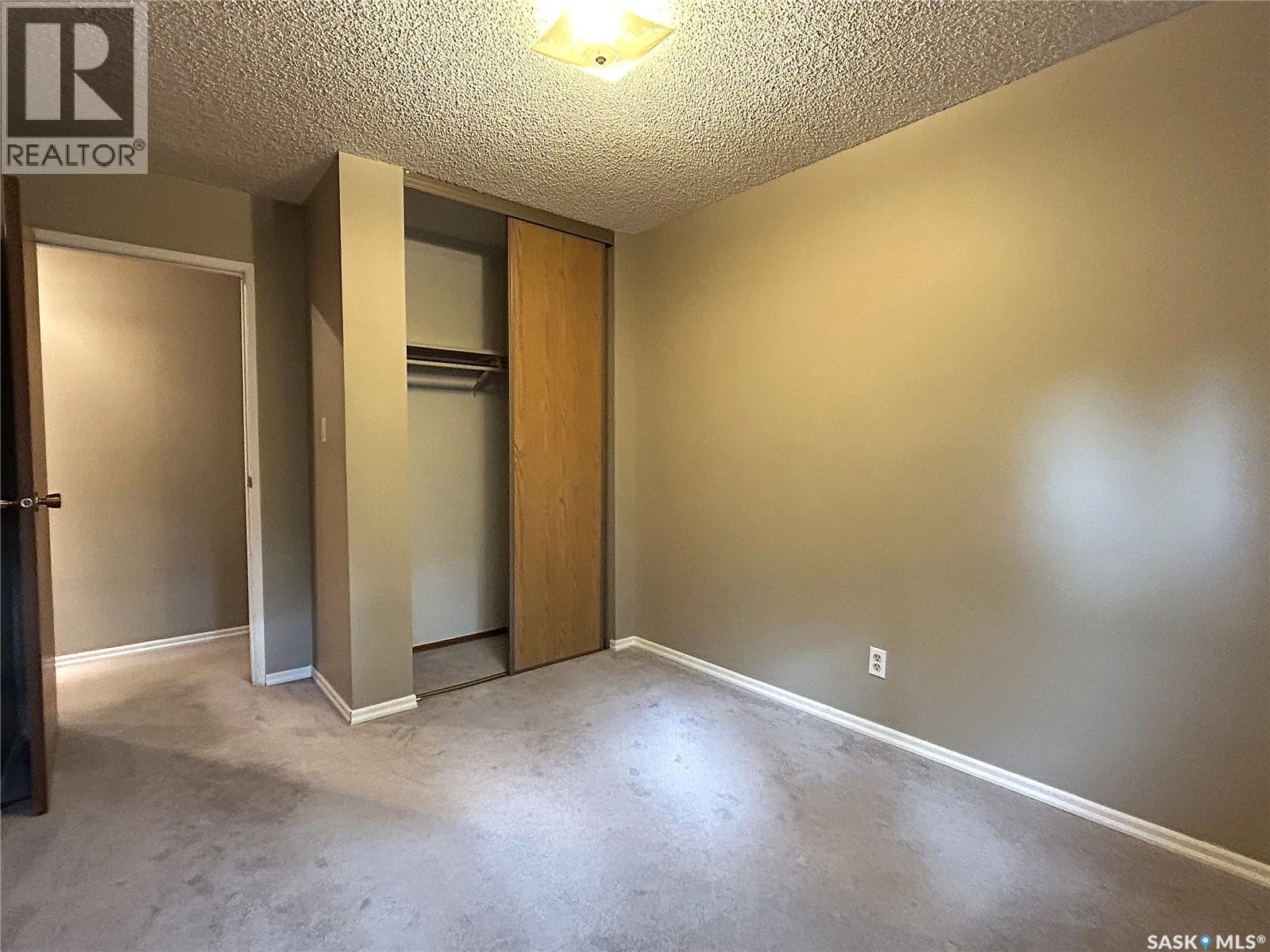 310 403 Tait COURT — photo 16