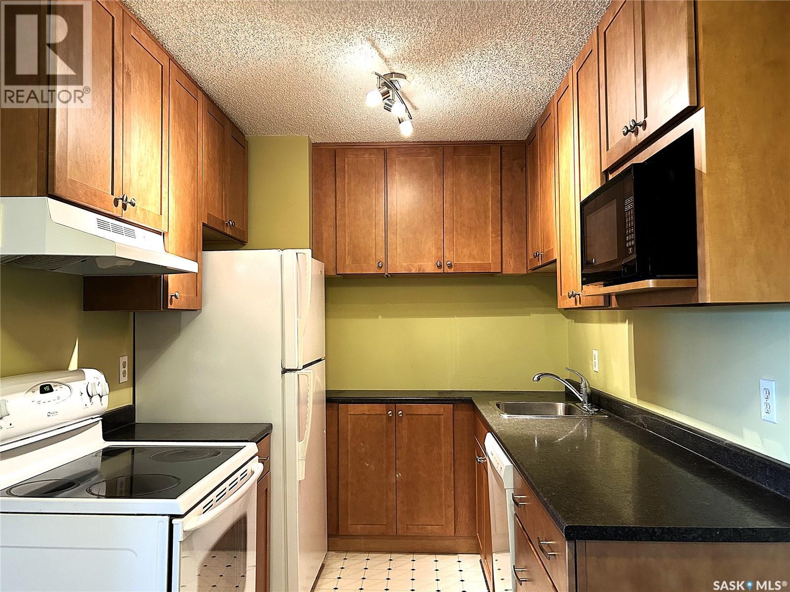 310 403 Tait COURT - photo 2