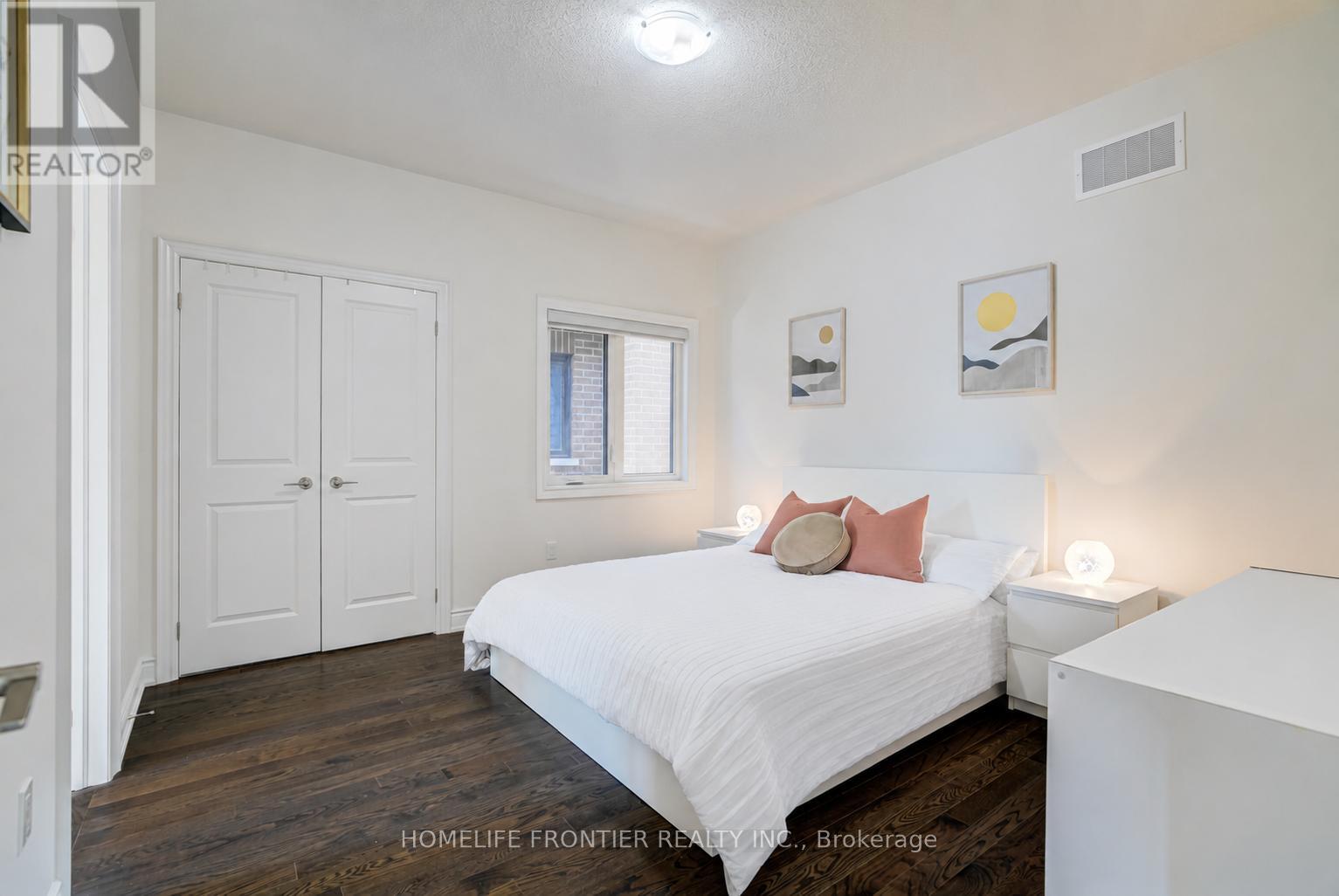 16 GLADMARY DRIVE - 37