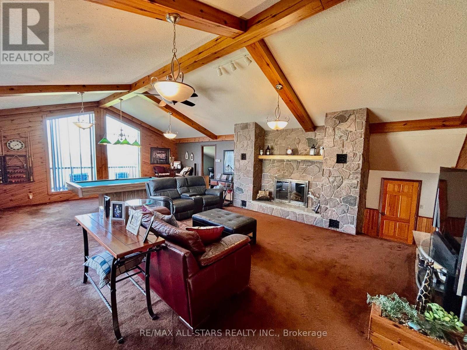 1374 REGIONAL ROAD 12 ROAD W - 9