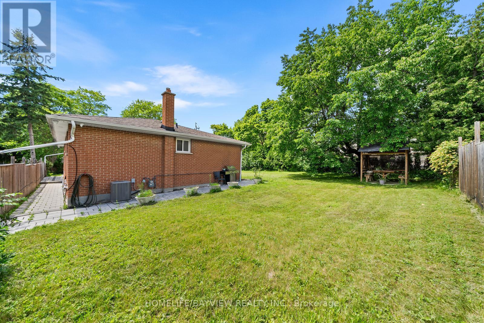 29 WESTWOOD LANE - 47