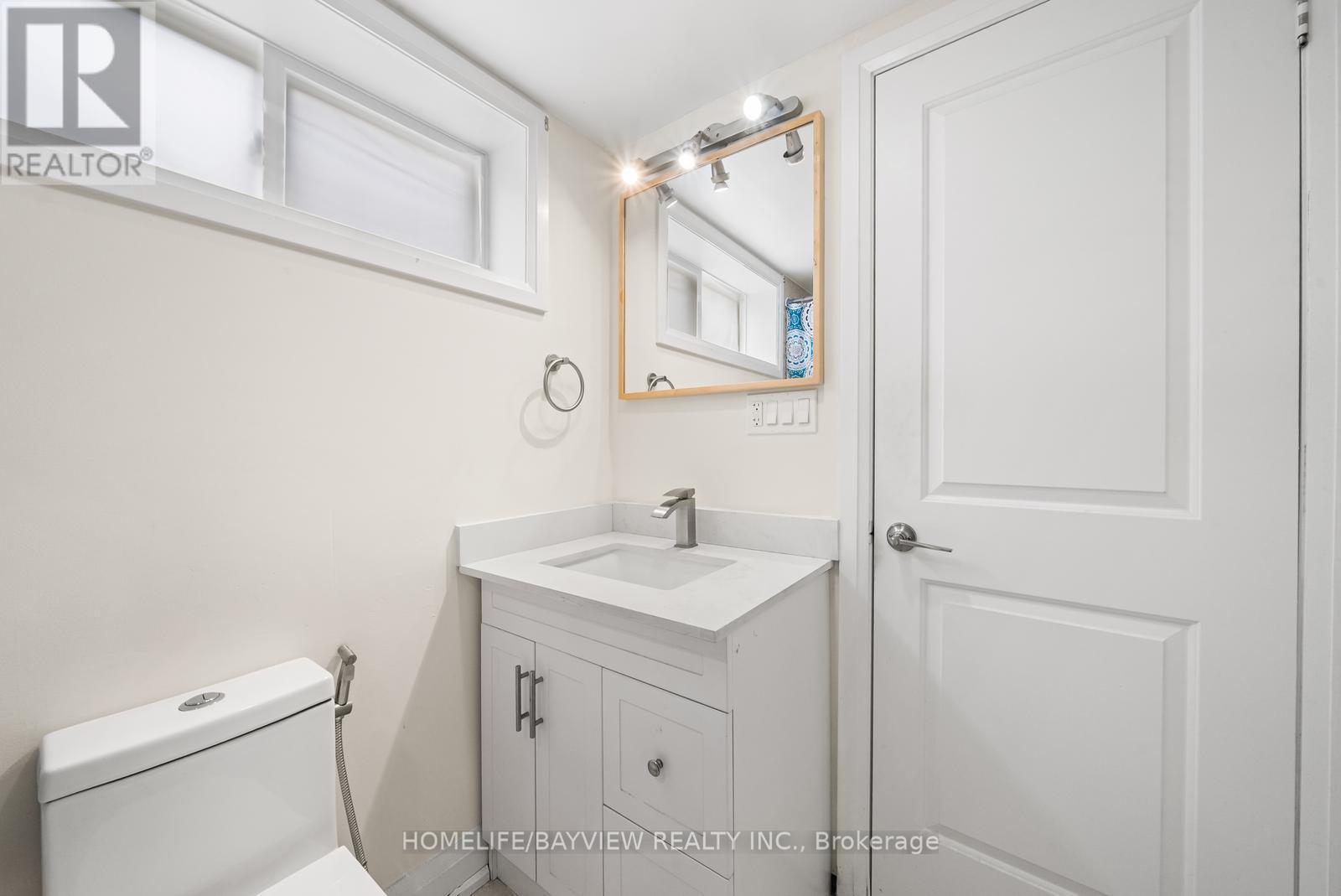 29 WESTWOOD LANE - 28