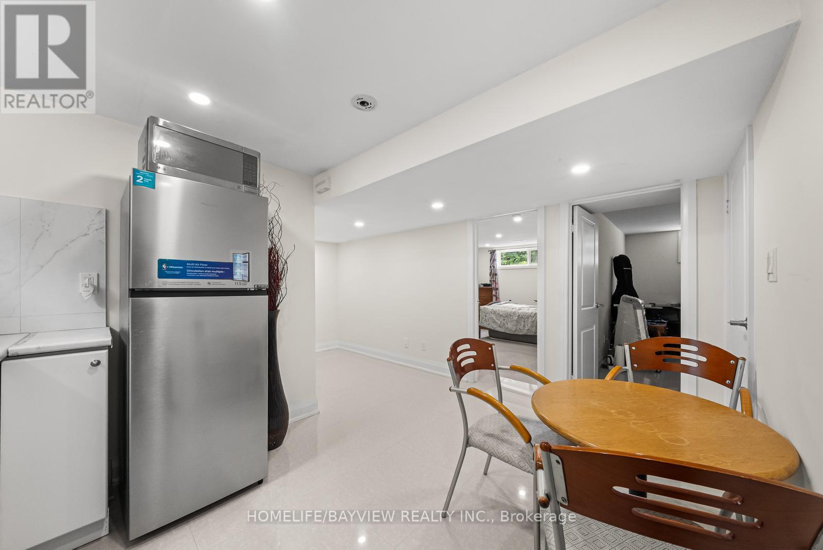29 WESTWOOD LANE - 29