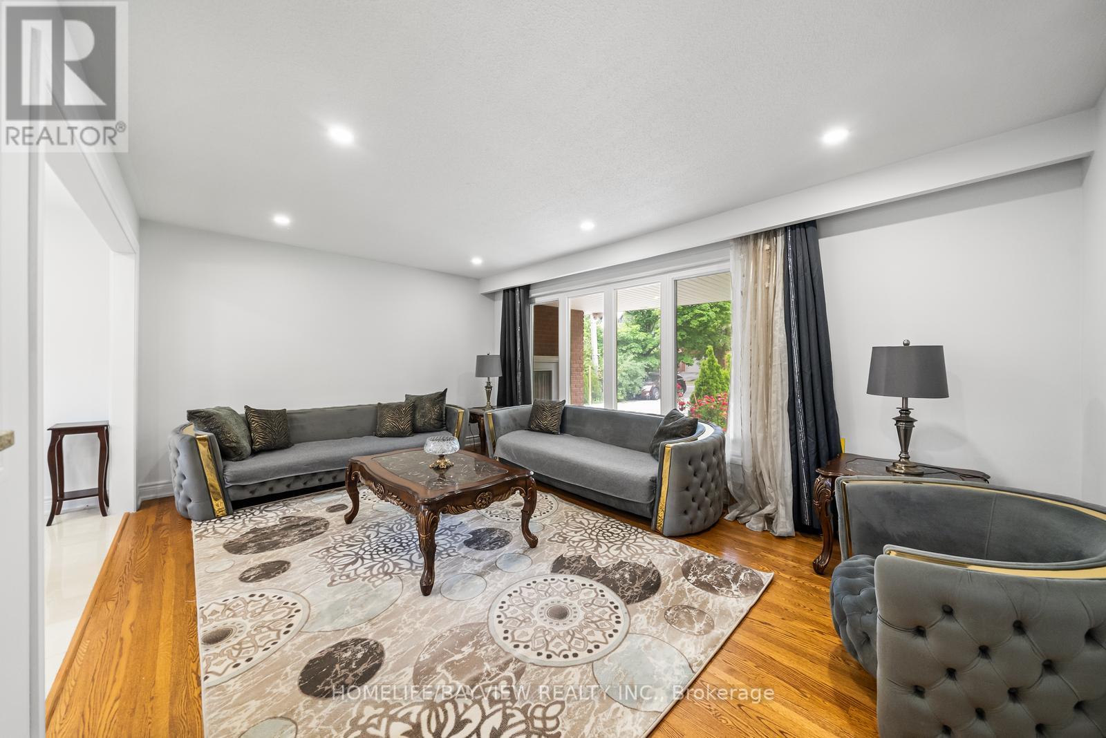 29 WESTWOOD LANE - 3