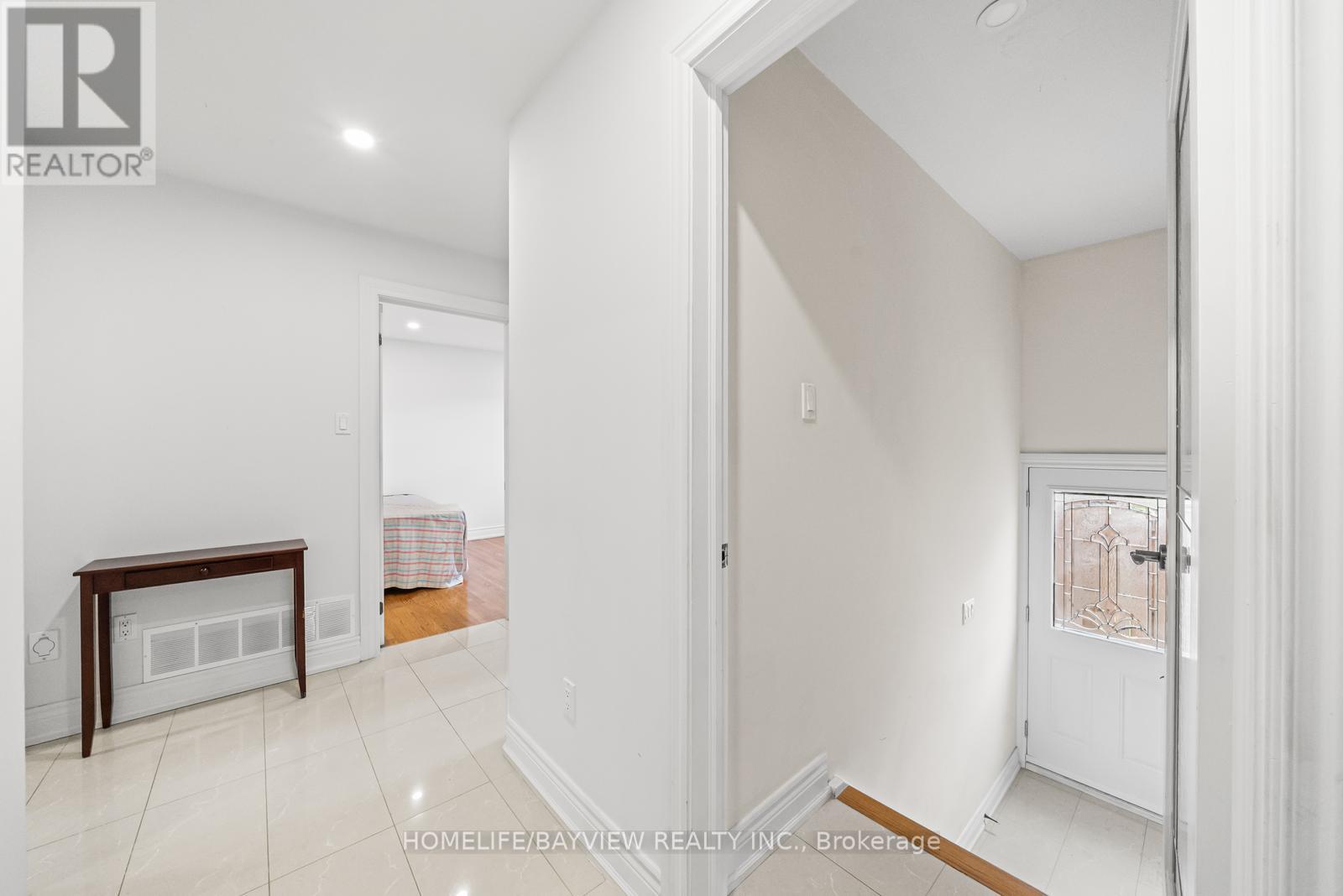29 WESTWOOD LANE - 20