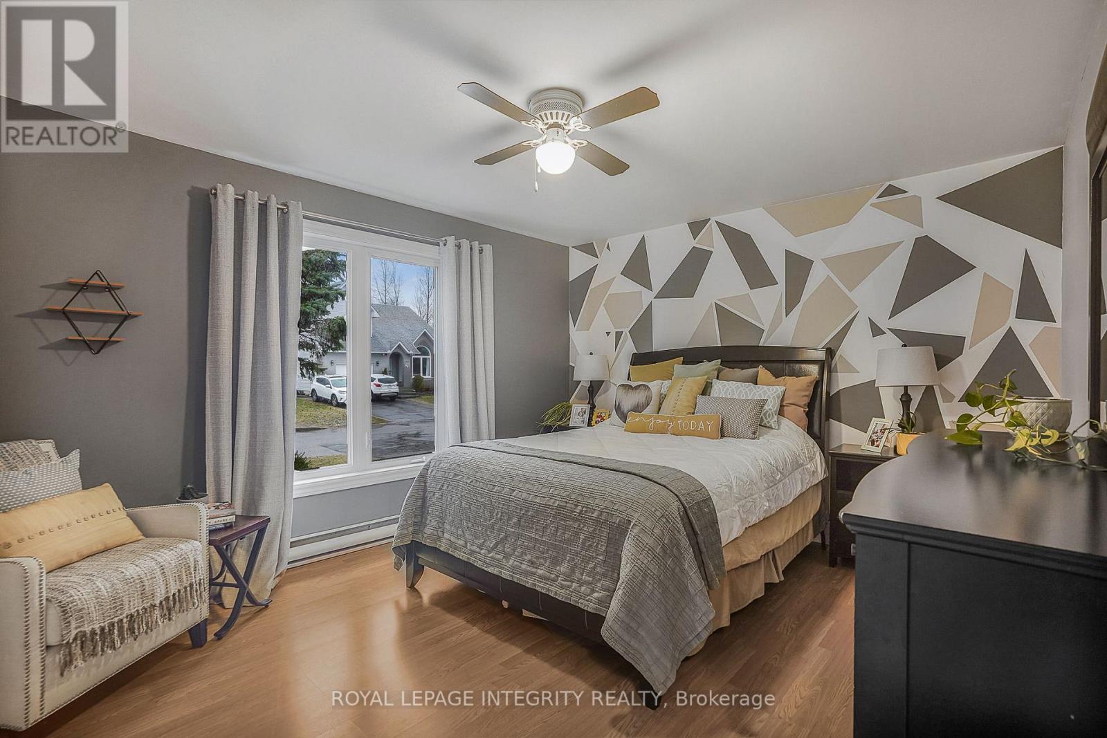 84 LALANDE CRESCENT - 15
