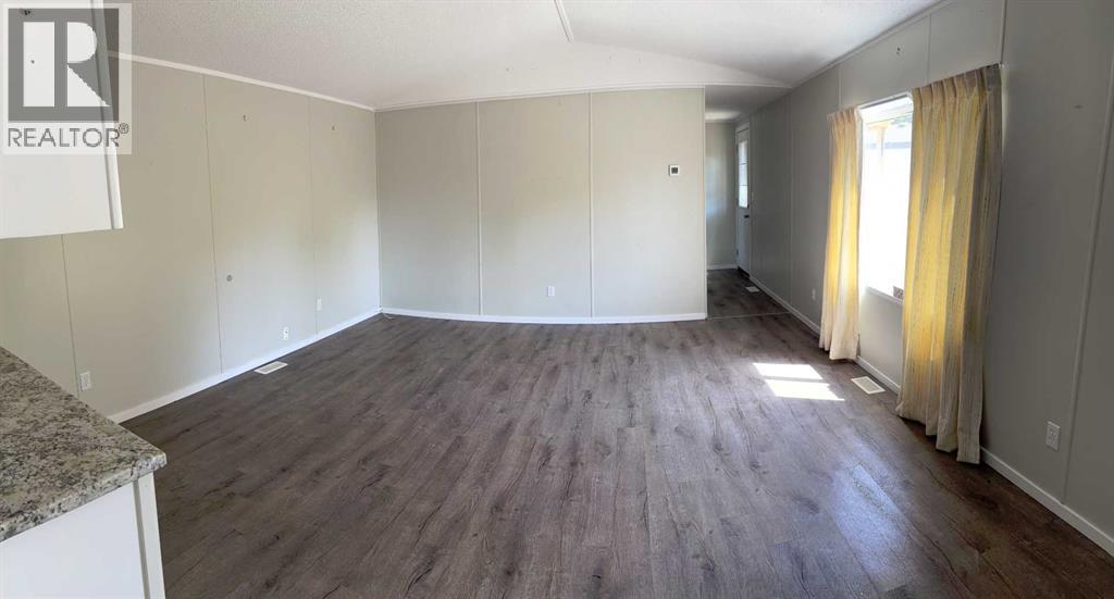 40, 5344 76 Street - 8