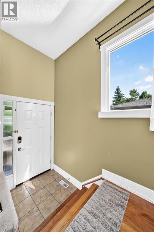 55 Doverglen Crescent SE - photo 3
