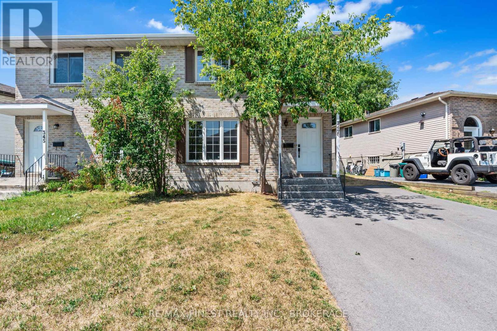 347 KINGSDALE AVENUE - 3