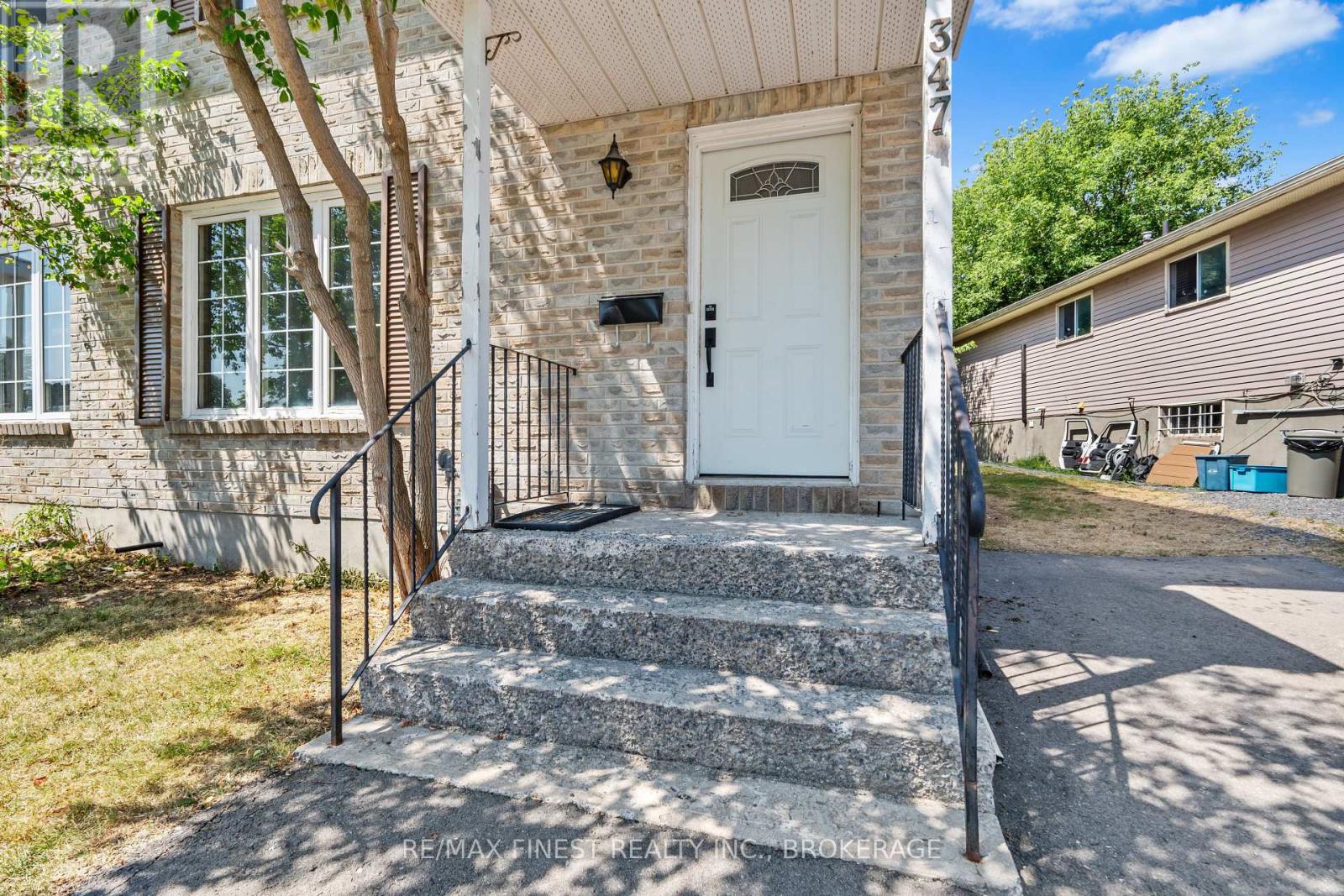 347 KINGSDALE AVENUE - 4