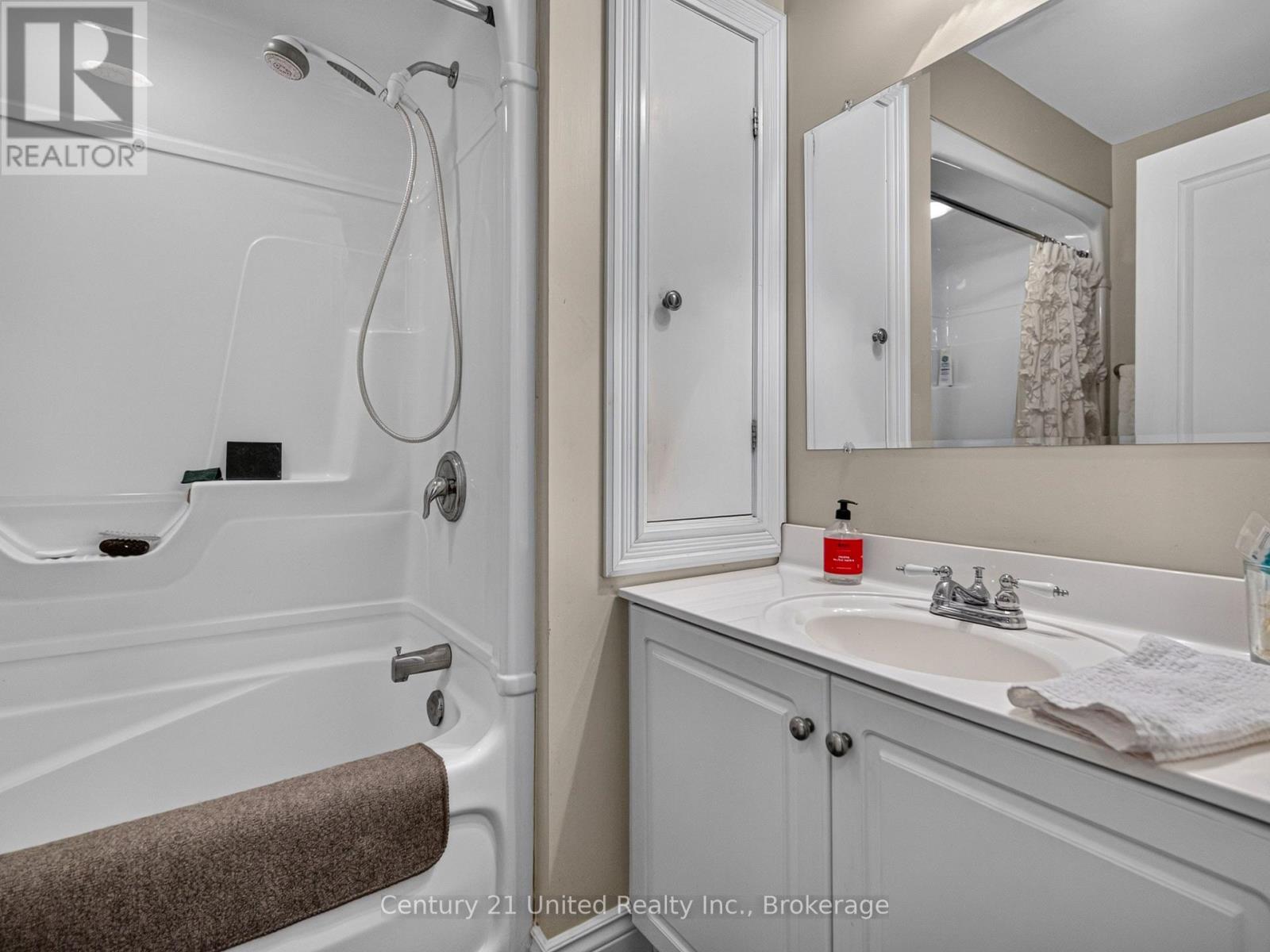 3034 CLEAR LAKE ROAD - Image 23