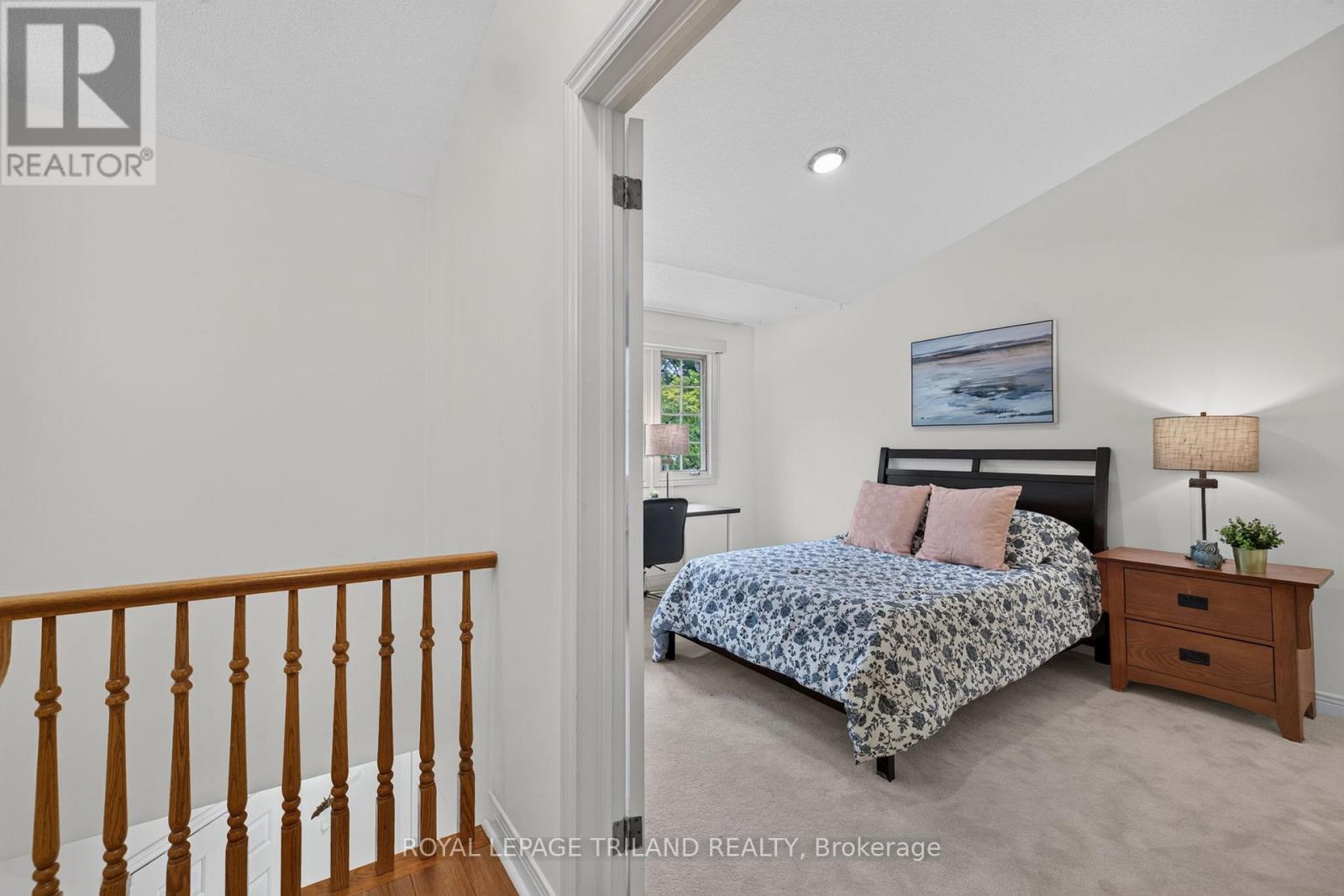 #34 810 MAITLAND STREET - 25