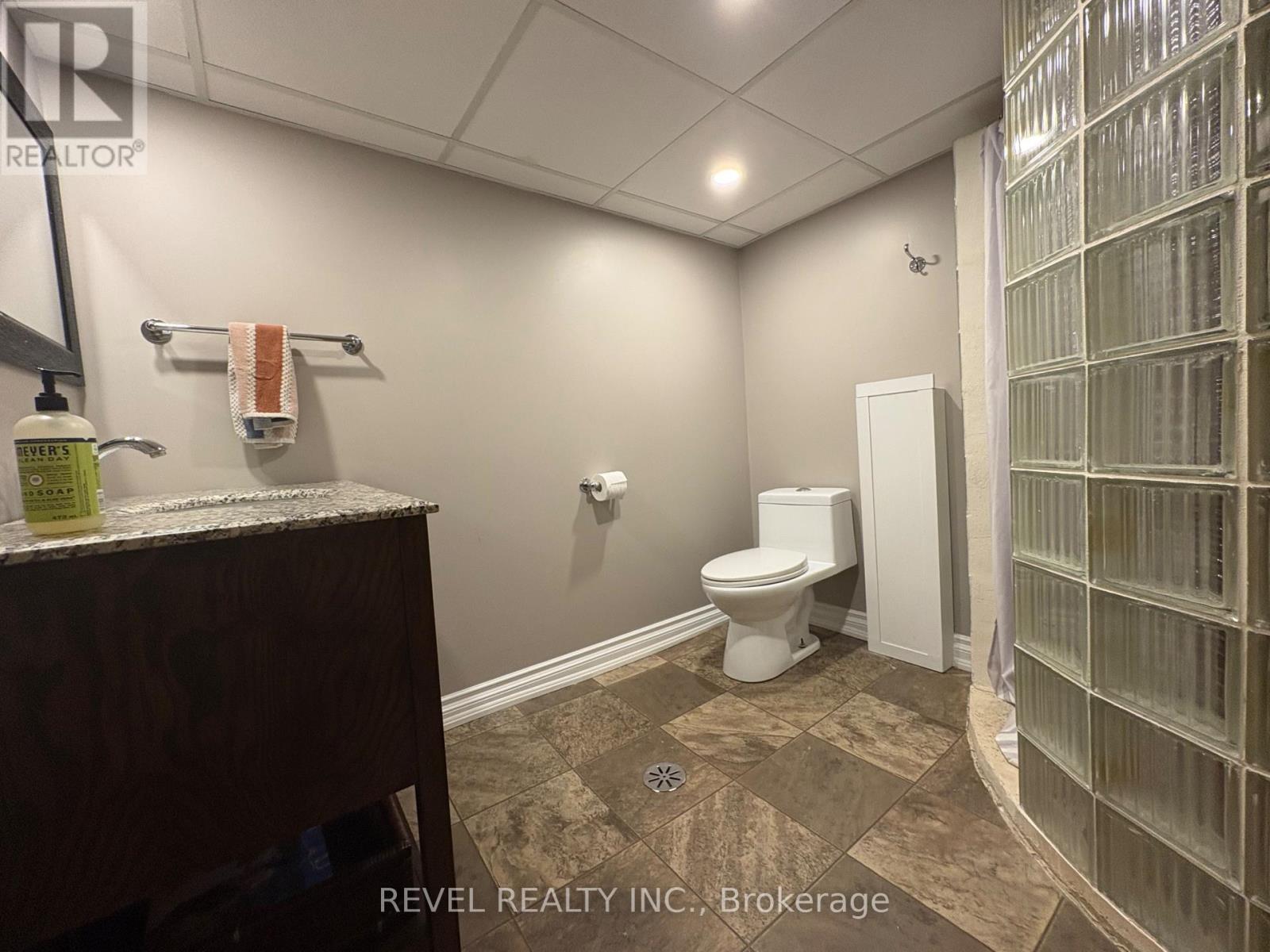 333 TENTH AVENUE - 27
