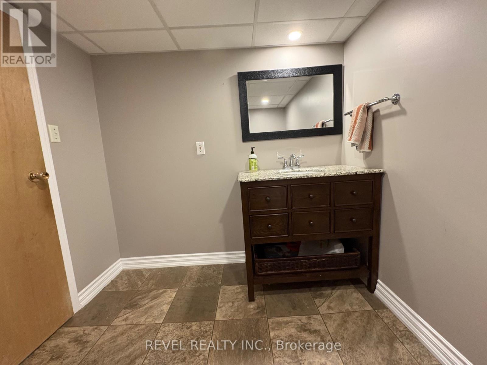 333 TENTH AVENUE - 28