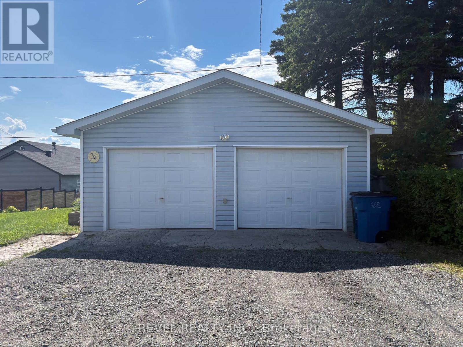333 TENTH AVENUE - 34