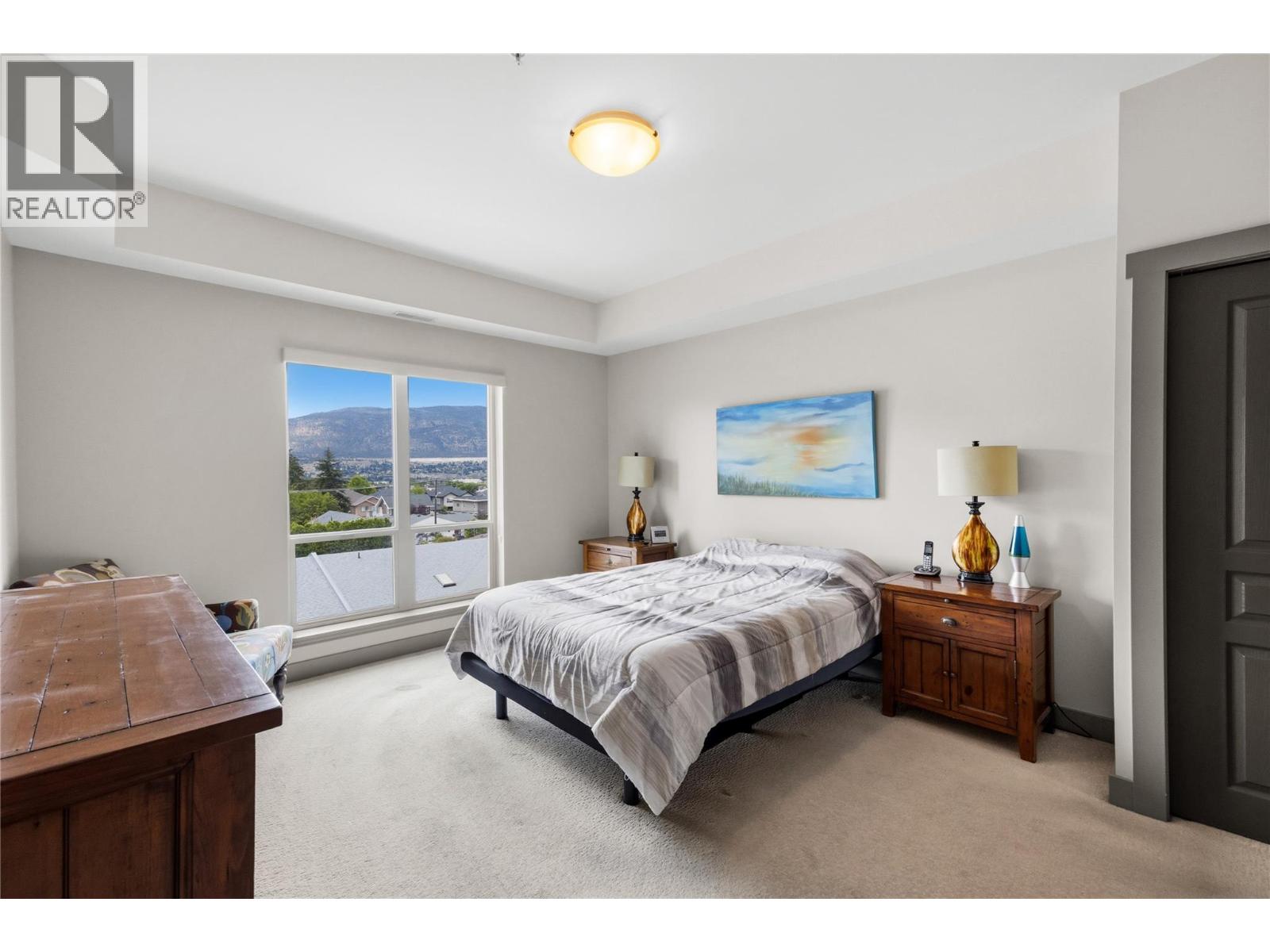 #302 873 Forestbrook Drive - 11