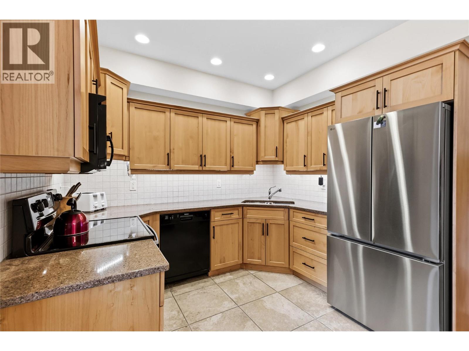 #302 873 Forestbrook Drive - 3